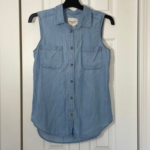 American Eagle Sleeveless Top